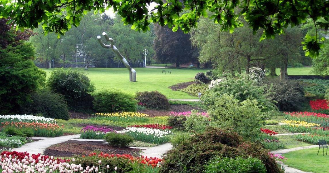 Privateroomsae Essen Bagian luar foto